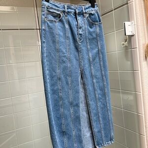 House of Harlow 1960 Denim Skirt.